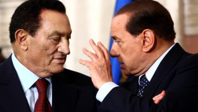 مبارك وبرلسكوني